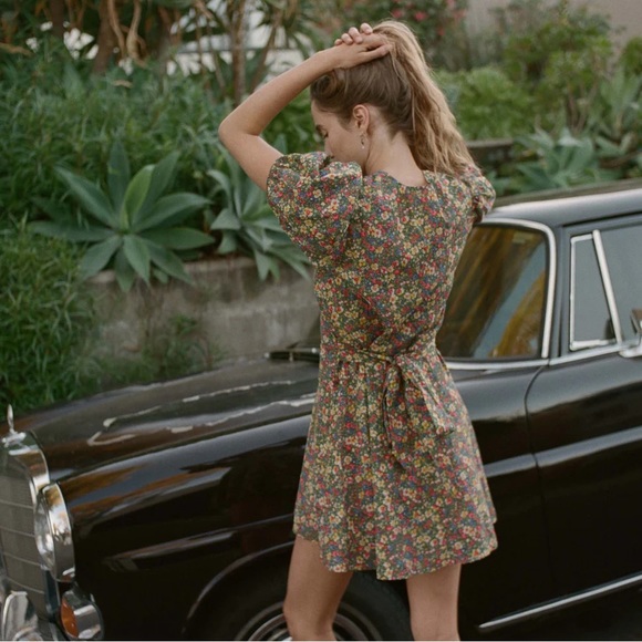 EMILIA DRESS
IN GREEN VALLEY FLORAL worn once + dry cleaned - Picture 3 of 8